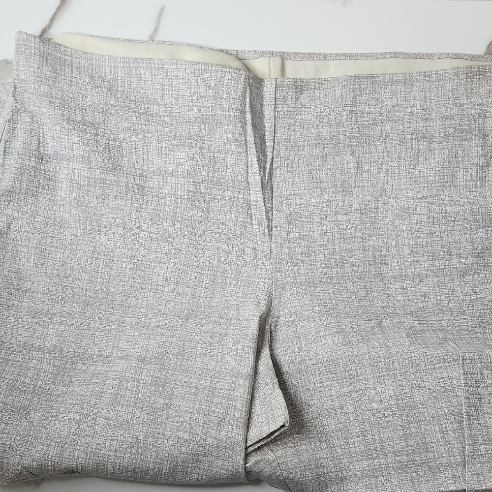 Dalia Gray Women's Capris